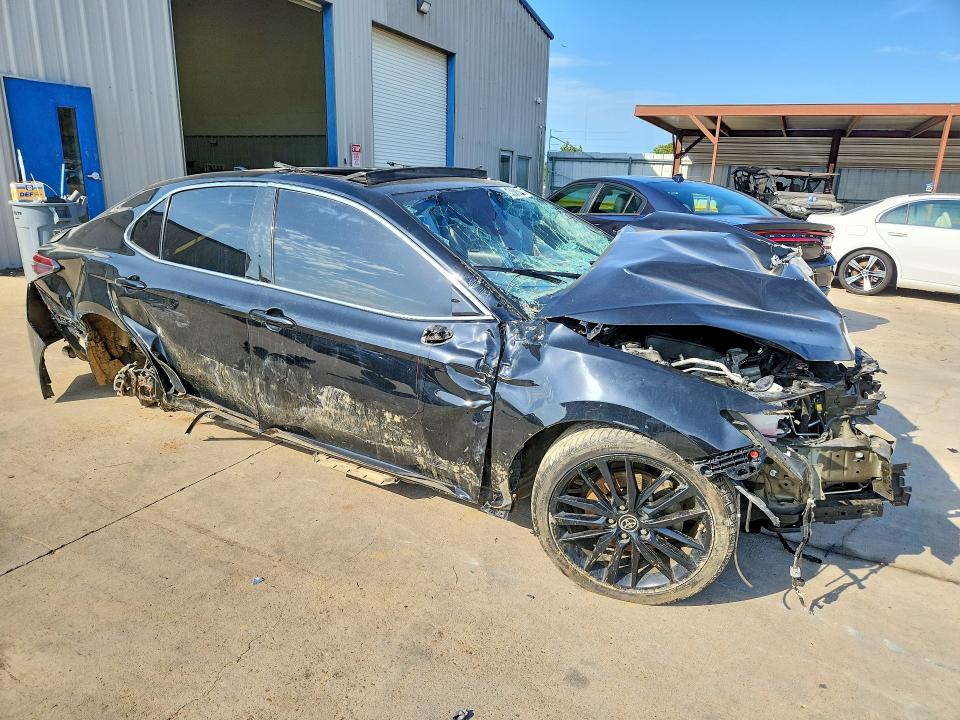 2023 Toyota Camry მანქანა იყიდება აუქციონზე, vin: 4T1K61AKXPU099387, აუქციონის ნომერი: 64313746