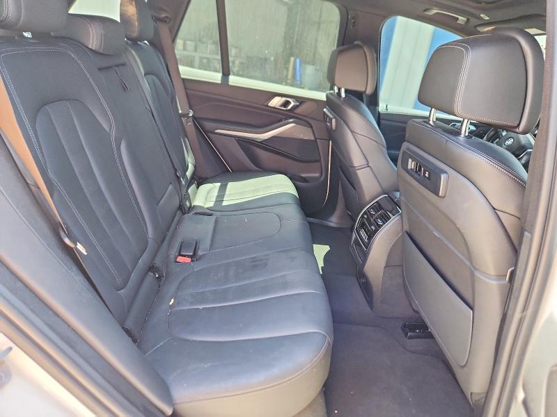 64829336 :رقم المزاد ، 5UXCR6C01N9M61713 vin ، 2022 Bmw X5 مزاد بيع