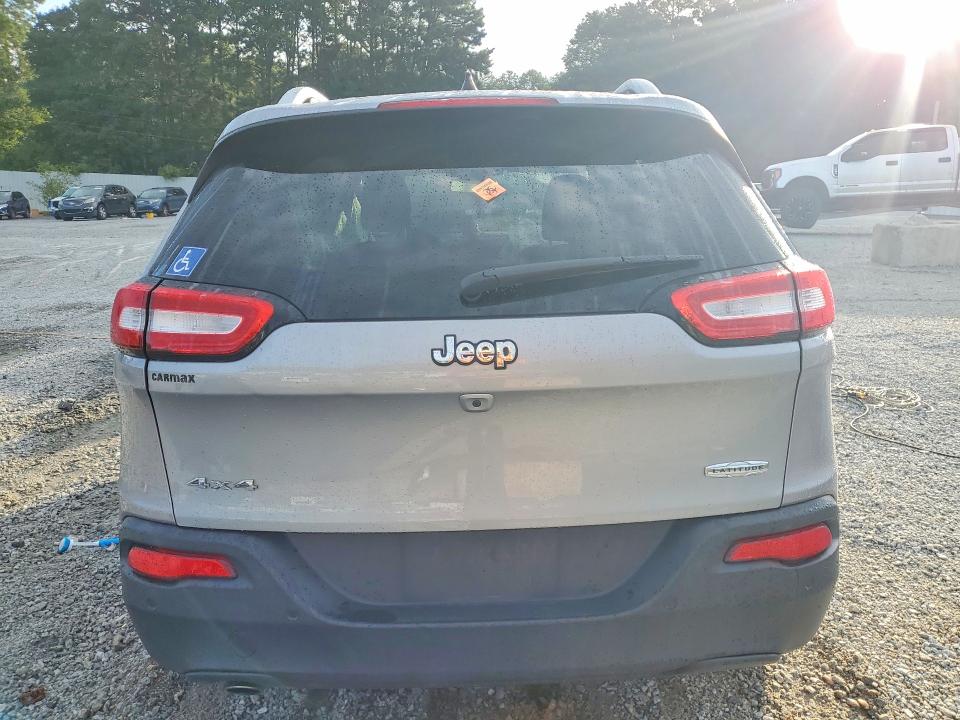 65452446 :رقم المزاد ، 1C4PJMCB2GW296520 vin ، 2016 Jeep Cherokee مزاد بيع