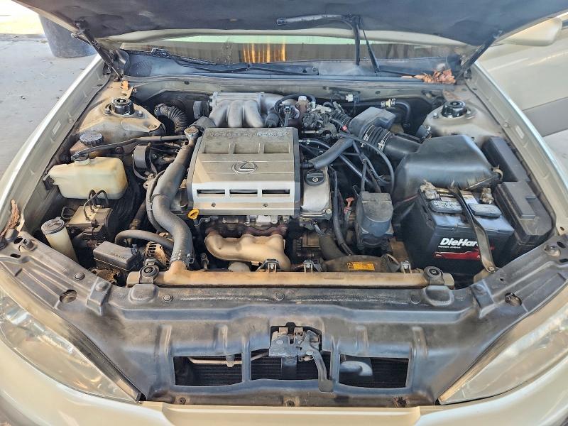 64889896 :رقم المزاد ، JT8BF28G8W5046917 vin ، 1998 Lexus Es مزاد بيع