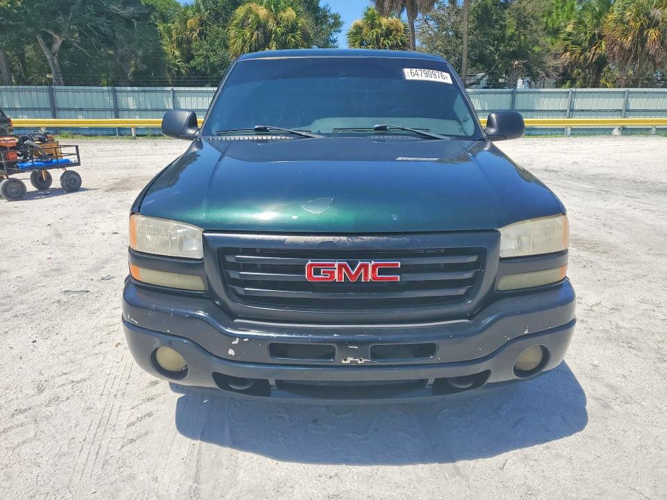Продажа на аукционе авто 2005 Gmc New Sierra, vin: 2GTEC13T451221511, номер лота: 64790976