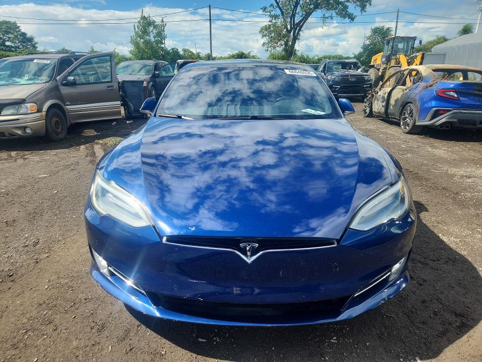 Продажа на аукционе авто 2019 Tesla Model S, vin: 5YJSA1E28KF312612, номер лота: 66640936