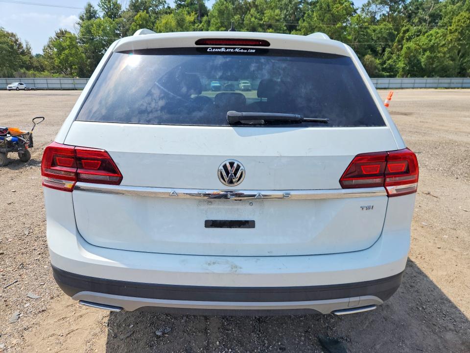 65917846 :رقم المزاد ، 1V2AP2CA3JC582609 vin ، 2018 Volkswagen Atlas مزاد بيع