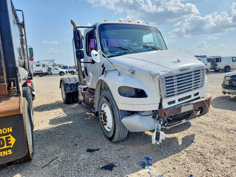 Продаж на аукціоні авто 2015 Freightliner M2, vin: 1FUBCXCY7FHGJ9940, номер лоту: 63035496