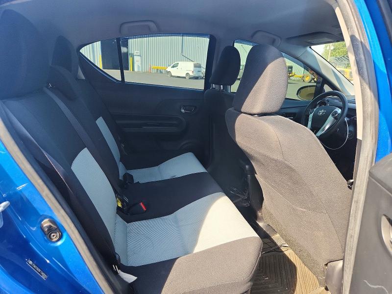2015 Toyota Prius C მანქანა იყიდება აუქციონზე, vin: JTDKDTB35F1583092, აუქციონის ნომერი: 66292716