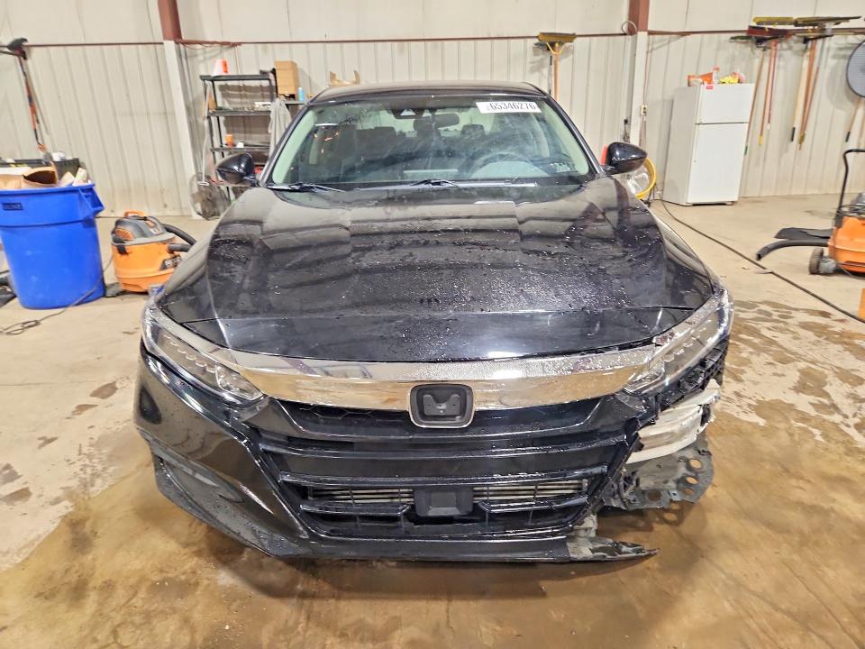 65346276 :رقم المزاد ، 1HGCV1F15JA236659 vin ، 2018 Honda Accord مزاد بيع