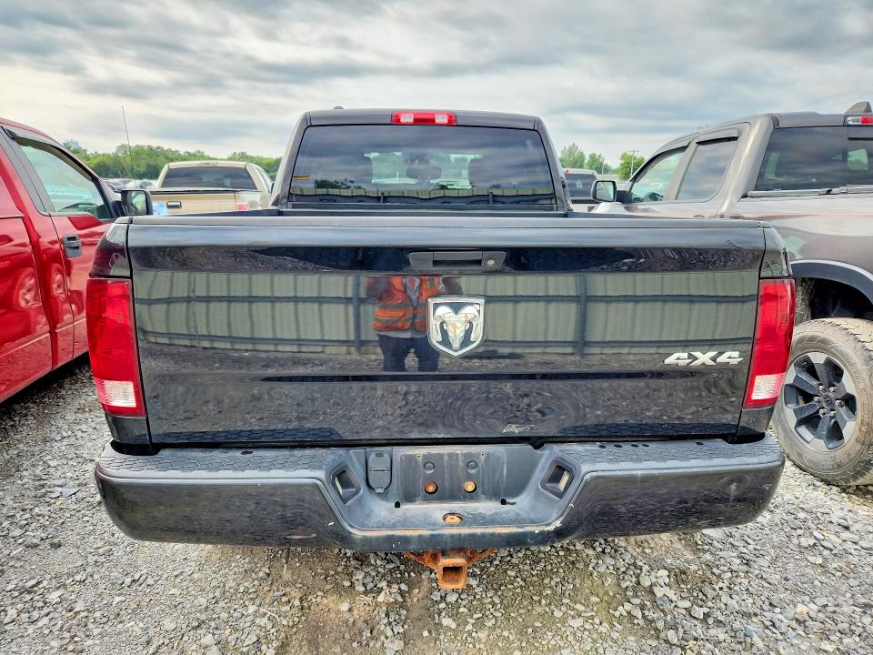 Продажа на аукционе авто 2017 Ram 1500, vin: 1C6RR7FG1HS868154, номер лота: 64399266