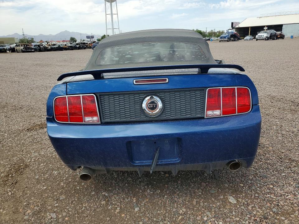 2007 Ford Mustang მანქანა იყიდება აუქციონზე, vin: 1ZVHT85H175364302, აუქციონის ნომერი: 62536656