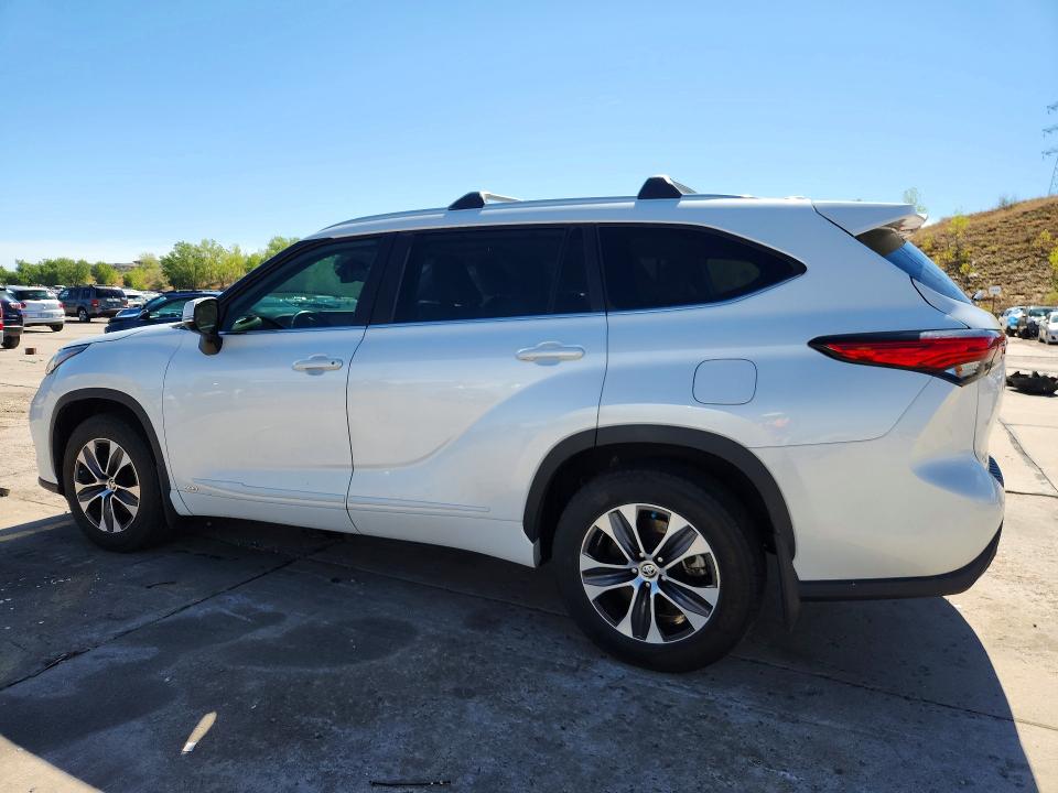 Aukcja sprzedaży 2023 Toyota Highlander Hybrid, vin: 5TDKBRCH2PS575927, numer aukcji: 65174826