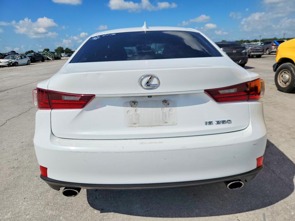 65128116 :رقم المزاد ، JTHBF1D28E5039758 vin ، 2014 Lexus Is مزاد بيع