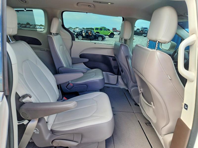 Продажа на аукционе авто 2017 Chrysler Pacifica, vin: 2C4RC1BG8HR610597, номер лота: 66949316