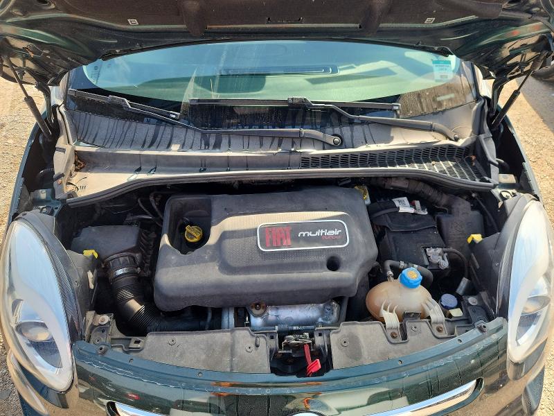 2017 Fiat 500l მანქანა იყიდება აუქციონზე, vin: ZFBCFACH9HZ038985, აუქციონის ნომერი: 65942086