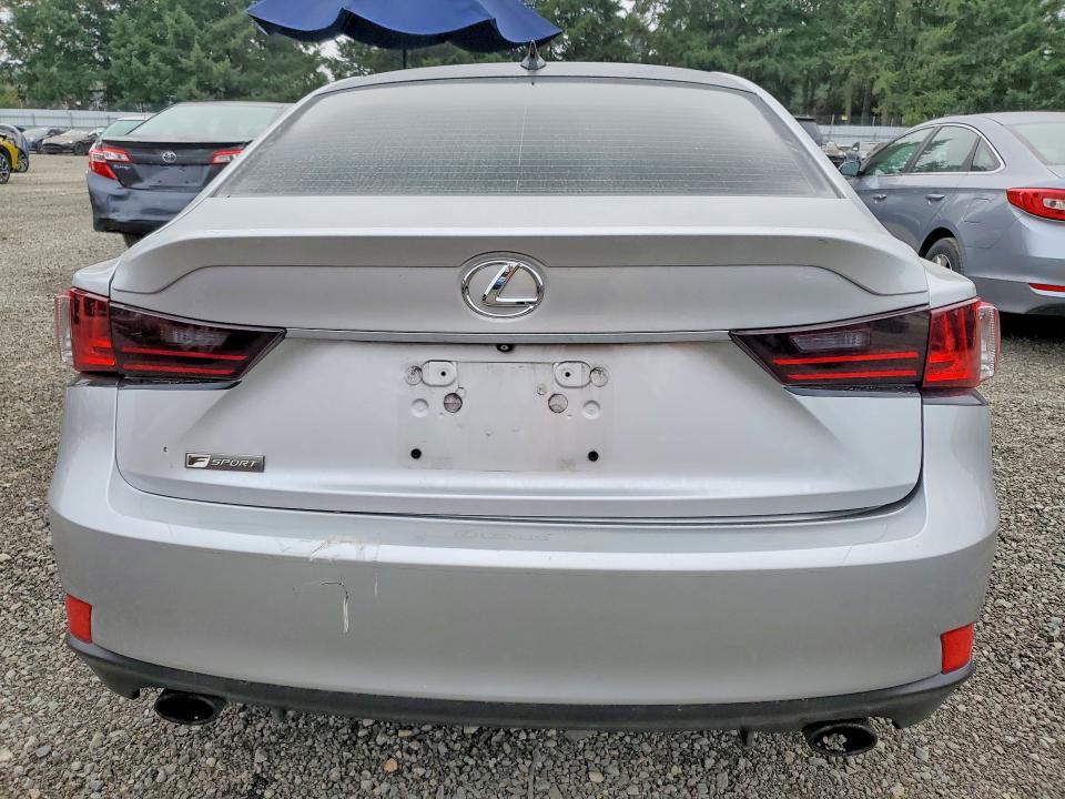 64797796 :رقم المزاد ، JTHCF1D22F5016739 vin ، 2015 Lexus Is مزاد بيع