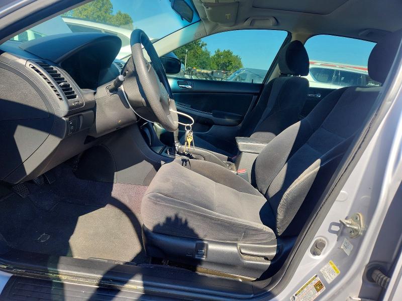 65609086 :رقم المزاد ، 1HGCM55784A151173 vin ، 2004 Honda Accord مزاد بيع
