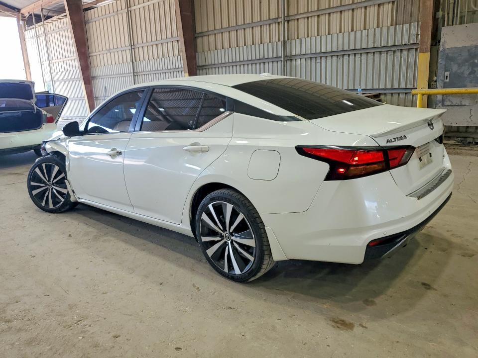 66503206 :رقم المزاد ، 1N4BL4CW3NN424330 vin ، 2022 Nissan Altima مزاد بيع