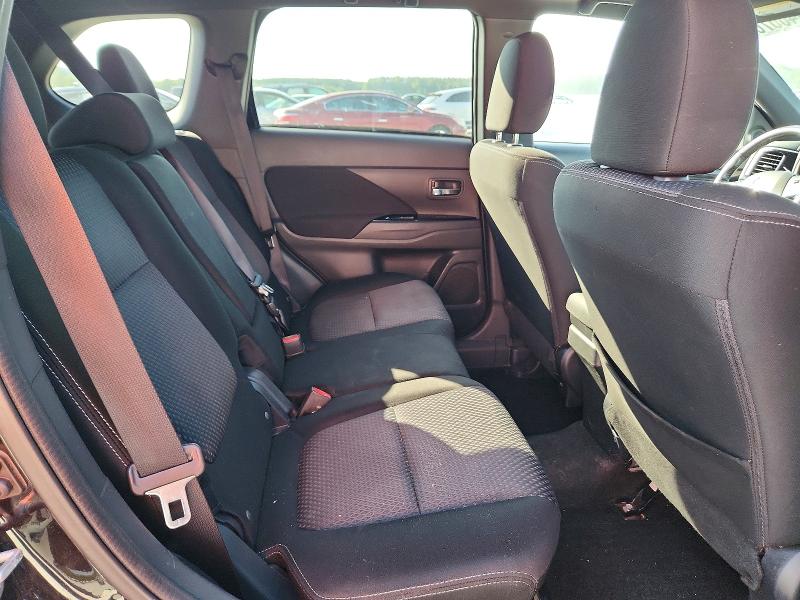 Продаж на аукціоні авто 2018 Mitsubishi Outlander, vin: JA4AZ3A31JZ043693, номер лоту: 65040676