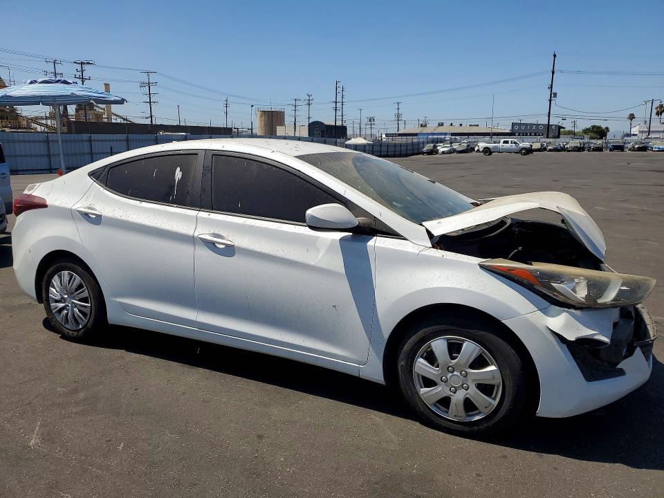 63604386 :رقم المزاد ، 5NPDH4AE9GH772022 vin ، 2016 Hyundai Elantra مزاد بيع