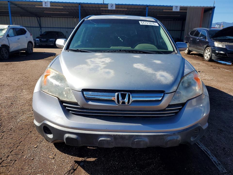64741016 :رقم المزاد ، JHLRE48737C061372 vin ، 2007 Honda Cr-v مزاد بيع