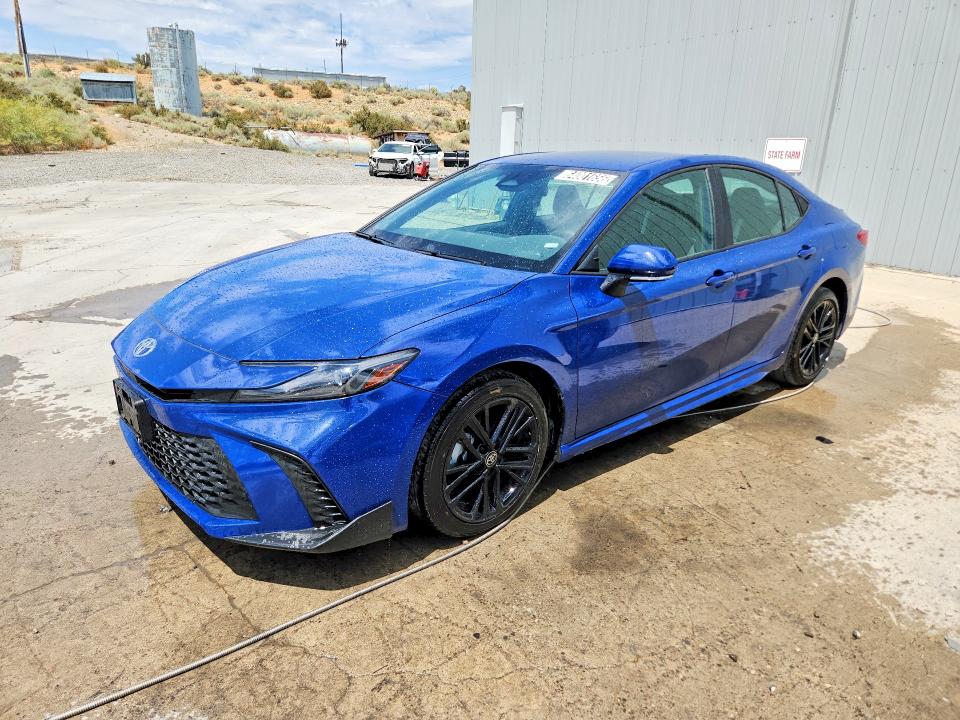 Продаж на аукціоні авто 2025 Toyota Camry, vin: 4T1DAACK2SU036023, номер лоту: 64001656