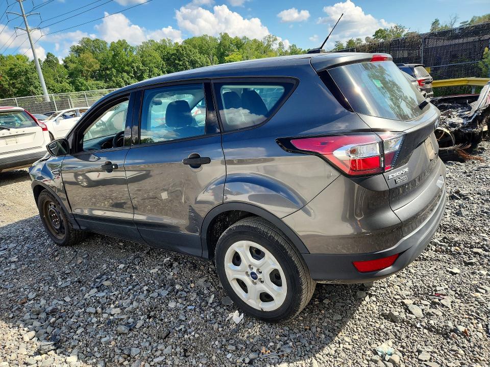 Продаж на аукціоні авто 2017 Ford Escape, vin: 1FMCU0F75HUC30641, номер лоту: 64367576