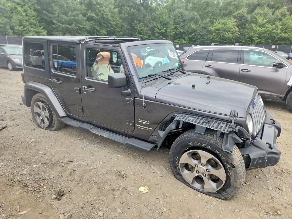 64733246 :رقم المزاد ، 1C4BJWEG0JL845378 vin ، 2018 Jeep Wrangler Unlimited مزاد بيع