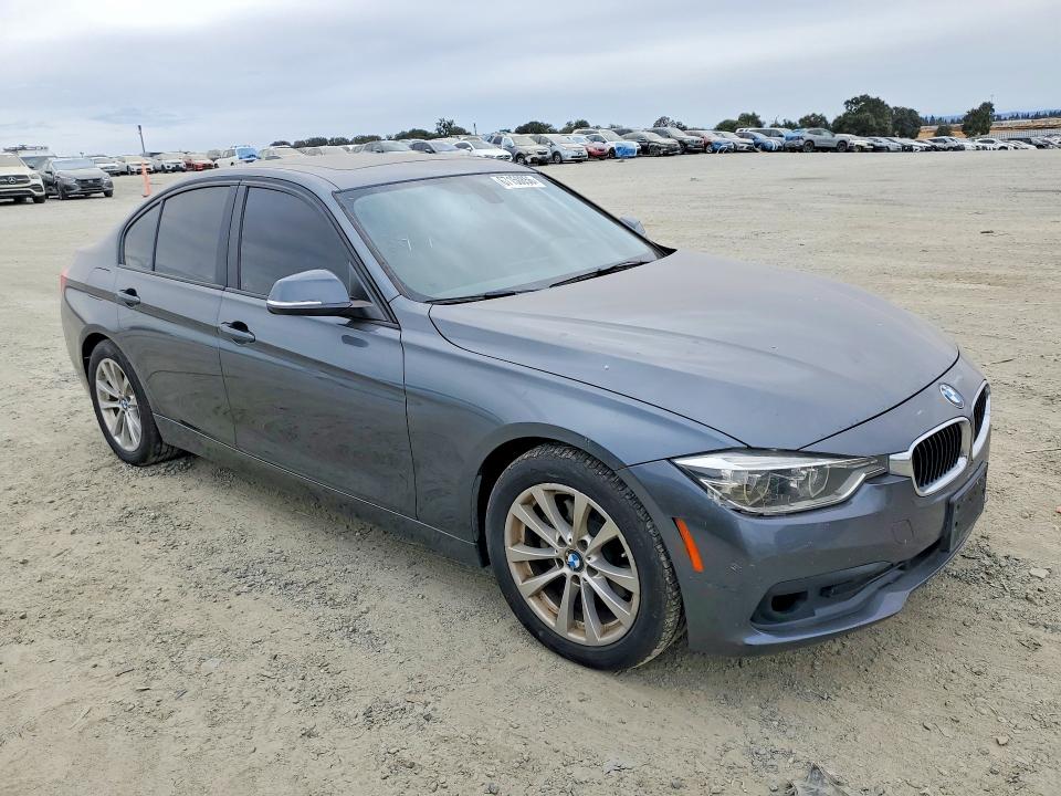 Продаж на аукціоні авто 2018 Bmw 320, vin: WBA8E1G5XJNU92677, номер лоту: 67150856