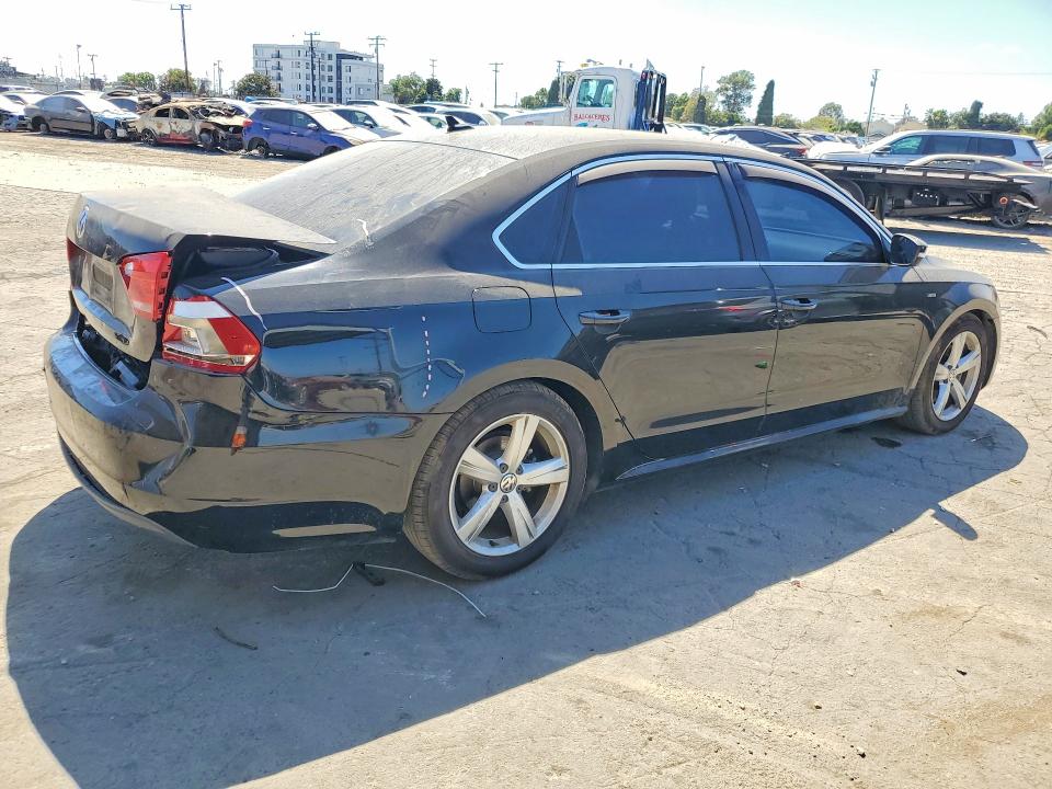Продаж на аукціоні авто 2015 Volkswagen Passat, vin: 1VWAT7A35FC111449, номер лоту: 65164246