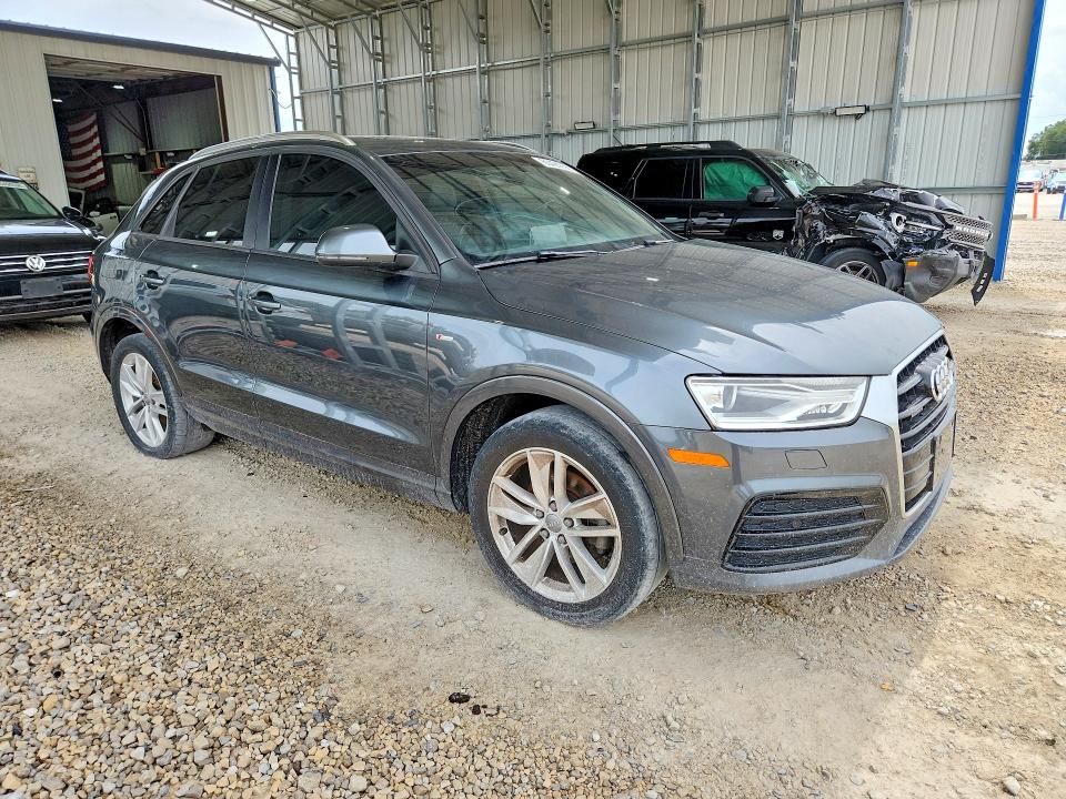 Продажа на аукционе авто 2018 Audi Q3, vin: WA1ECCFSXJR009092, номер лота: 65494056