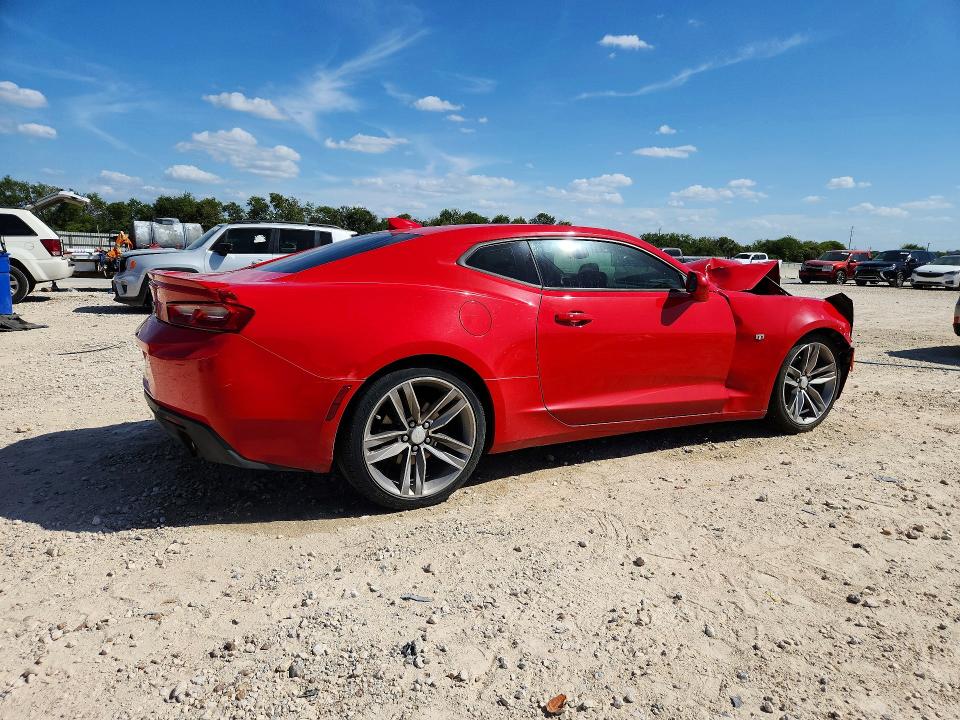 65314616 :رقم المزاد ، 1G1FB1RS4J0103253 vin ، 2018 Chevrolet Camaro مزاد بيع
