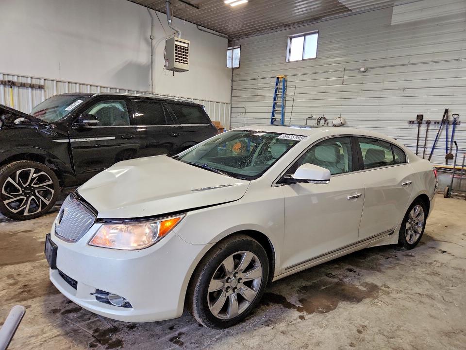 2010 Buick Lacrosse მანქანა იყიდება აუქციონზე, vin: 1G4GC5EG3AF159940, აუქციონის ნომერი: 64251956