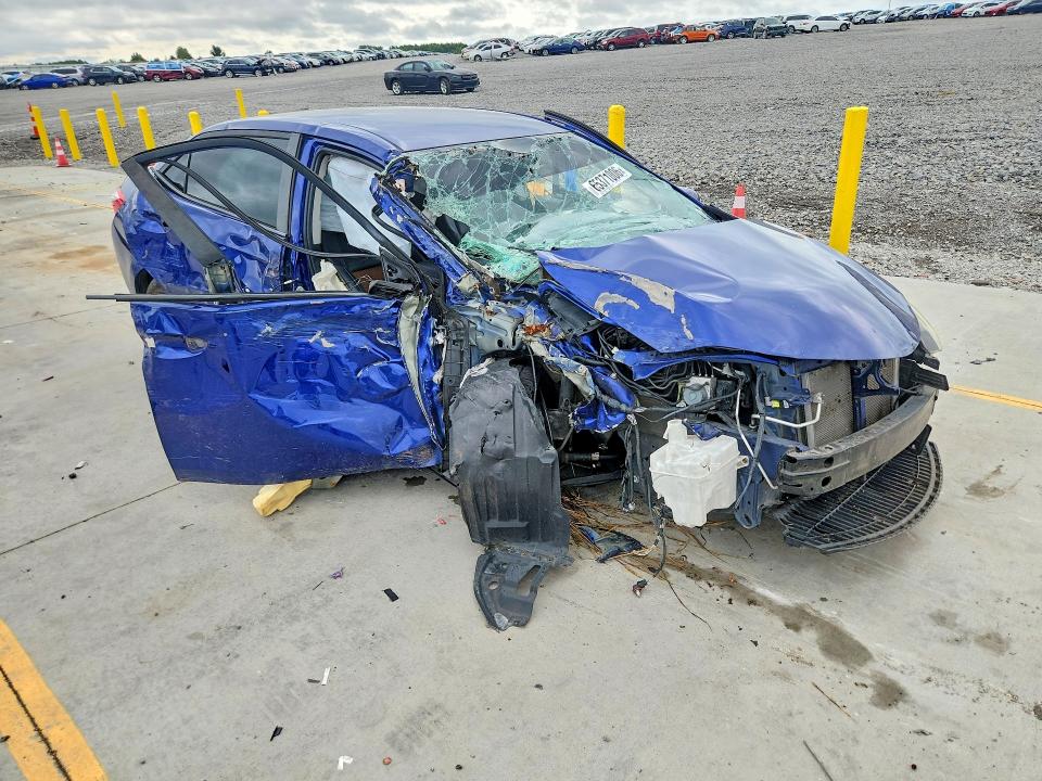 Aukcja sprzedaży 2015 Toyota Corolla, vin: 2T1BURHE2FC322400, numer aukcji: 65371006