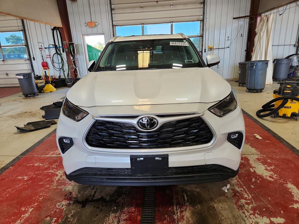 Продаж на аукціоні авто 2025 Toyota Highlander, vin: 5TDKBRCH9SS662006, номер лоту: 86832255