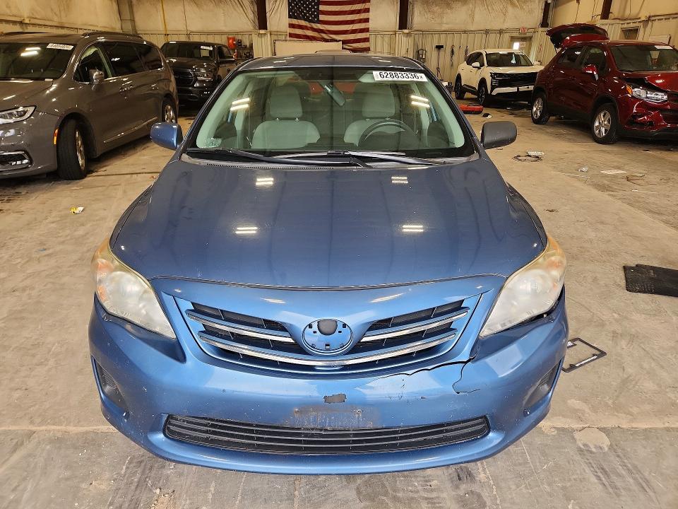 62883336 :رقم المزاد ، 5YFBU4EE2DP199931 vin ، 2013 Toyota Corolla مزاد بيع