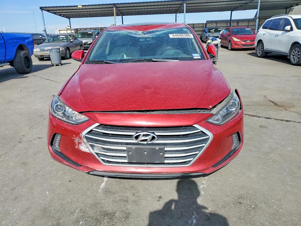 64698386 :رقم المزاد ، KMHD84LFXHU358711 vin ، 2017 Hyundai Elantra مزاد بيع