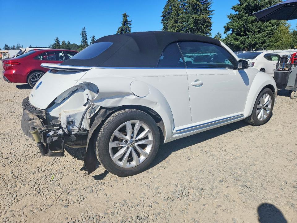 2017 Volkswagen Beetle მანქანა იყიდება აუქციონზე, vin: 3VW517AT6HM821467, აუქციონის ნომერი: 64837486