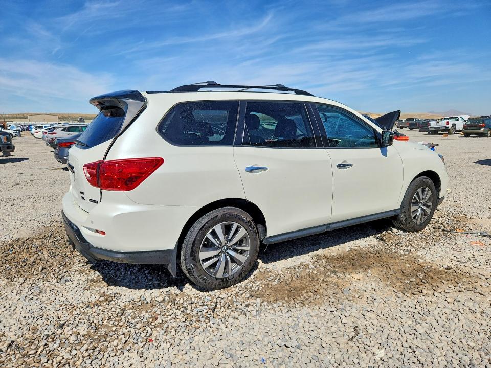 Продаж на аукціоні авто 2018 Nissan Pathfinder, vin: 5N1DR2MM5JC645805, номер лоту: 64681406
