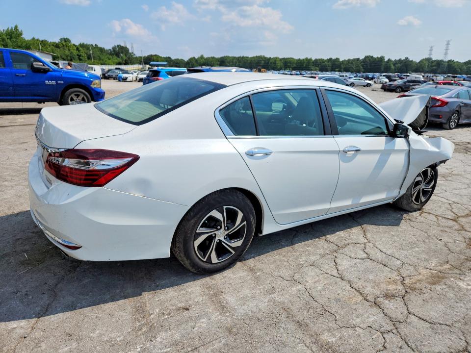 2017 Honda Accord მანქანა იყიდება აუქციონზე, vin: 1HGCR2F33HA060135, აუქციონის ნომერი: 63788236