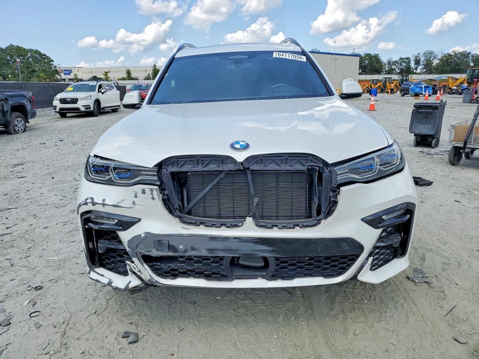 64117056 :رقم المزاد ، 5UXCX6C01N9J96331 vin ، 2022 Bmw X7 مزاد بيع