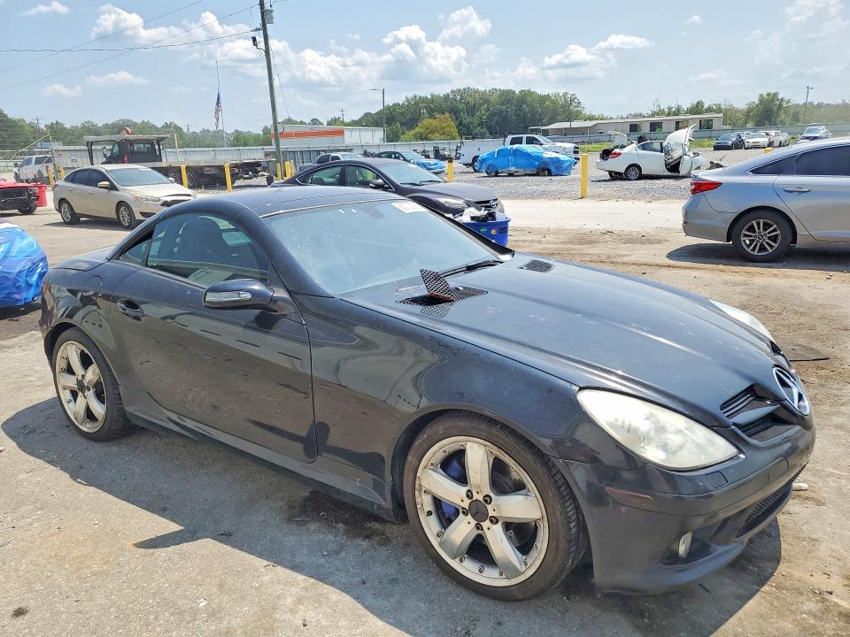 66703936 :رقم المزاد ، WDBWK56F85F054761 vin ، 2005 Mercedes-benz Slk مزاد بيع