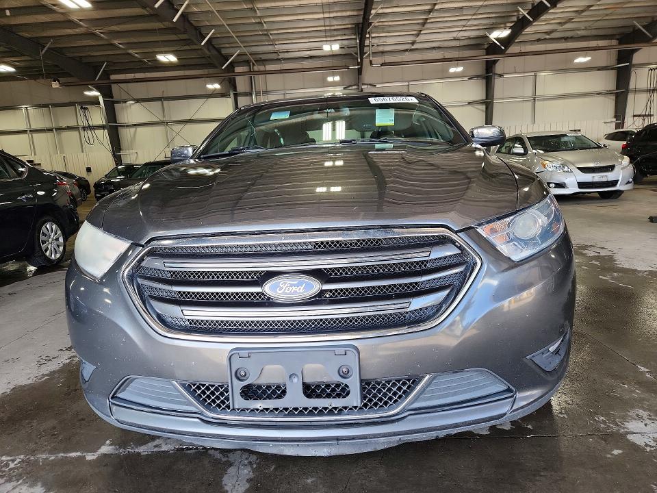 Продажа на аукционе авто 2015 Ford Taurus, vin: 1FAHP2F83FG111025, номер лота: 65676526