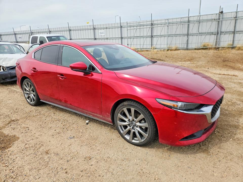 Продажа на аукционе авто 2022 Mazda 3, vin: 3MZBPBDL5NM319108, номер лота: 64147106