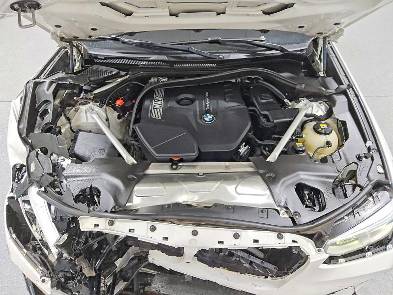 64857036 :رقم المزاد ، 5UXTR9C58JLA13983 vin ، 2018 Bmw X3 مزاد بيع