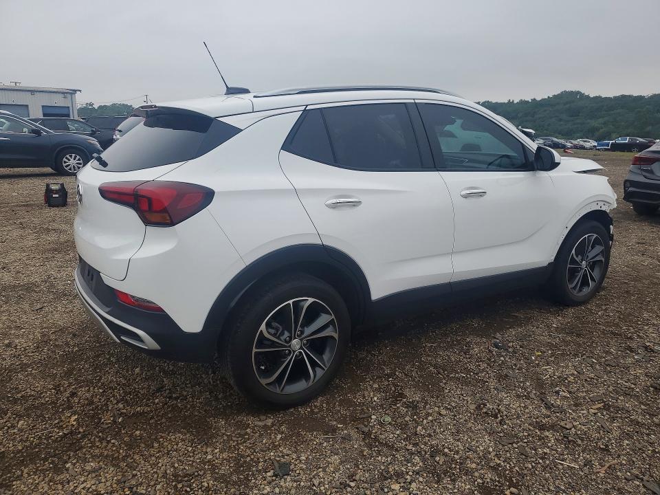 64613826 :رقم المزاد ، KL4MMDS20NB104795 vin ، 2022 Buick Encore Gx مزاد بيع