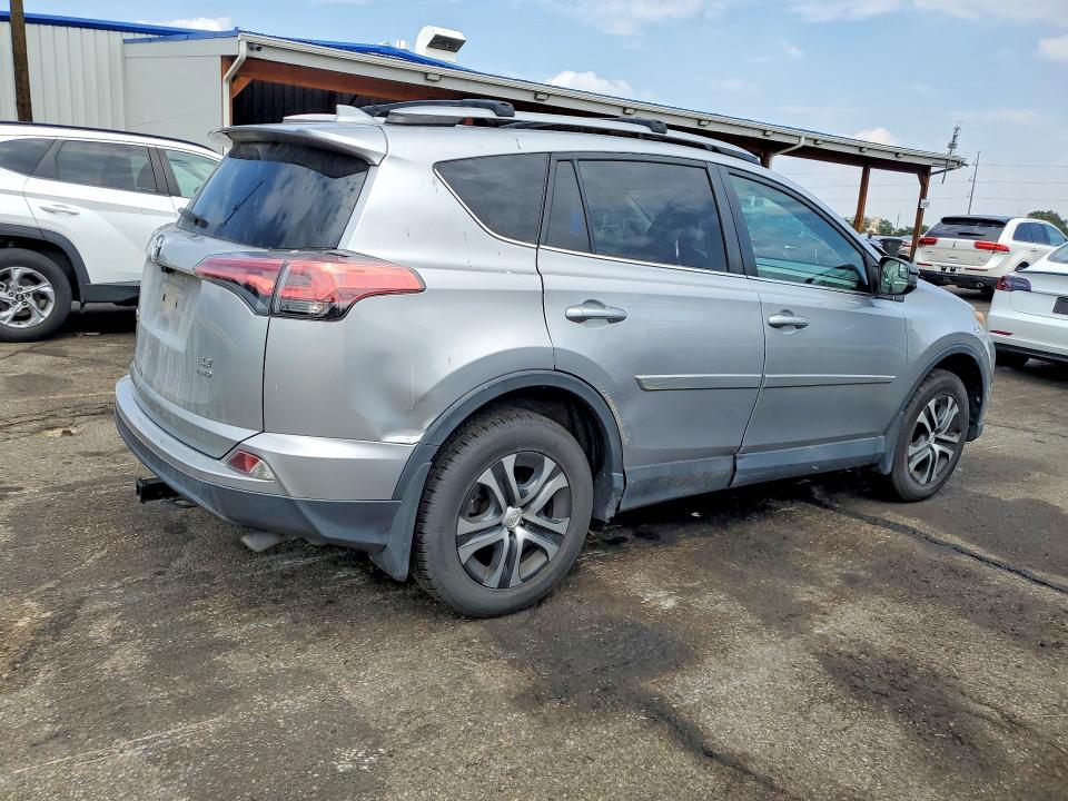 2017 Toyota Rav4 მანქანა იყიდება აუქციონზე, vin: 2T3BFREV4HW541057, აუქციონის ნომერი: 65150436