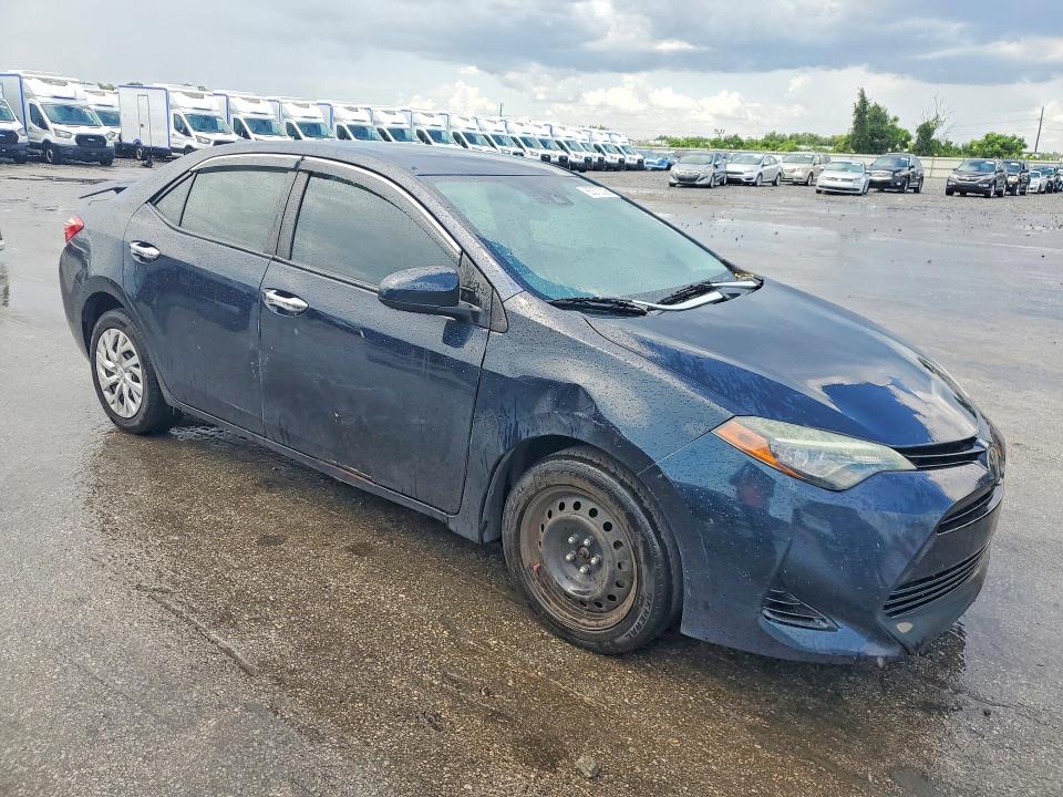 Aukcja sprzedaży 2018 Toyota Corolla, vin: 5YFBURHE5JP763978, numer aukcji: 65373336