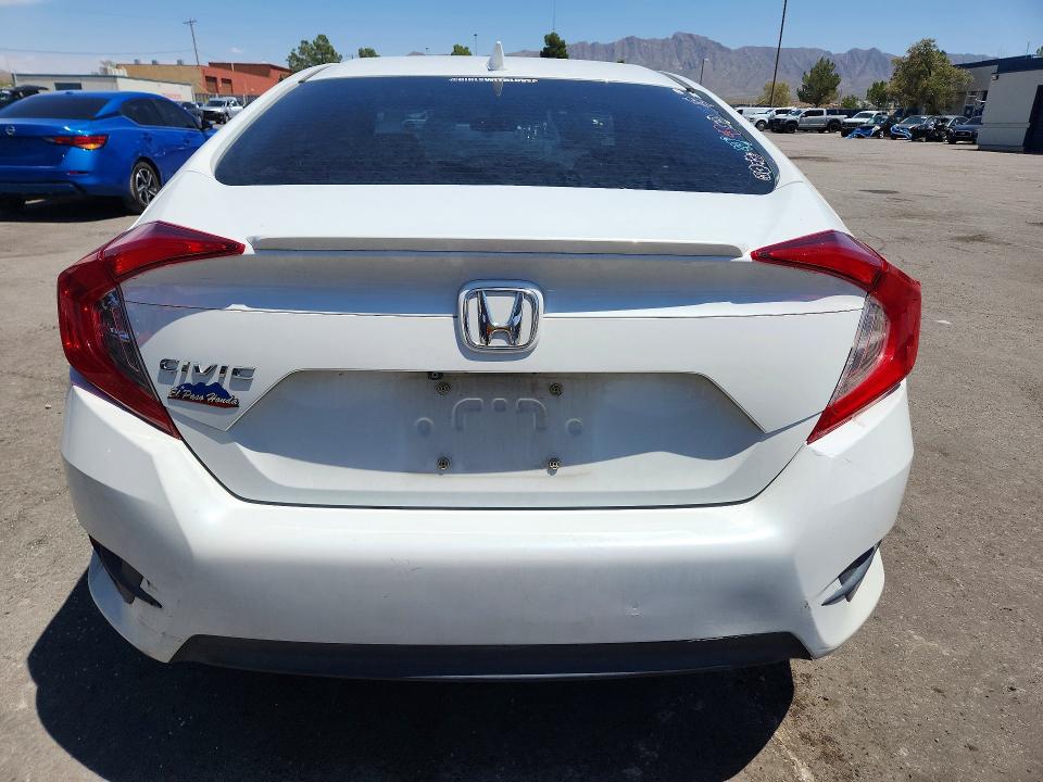 66118116 :رقم المزاد ، JHMFC1F39JX001695 vin ، 2018 Honda Civic مزاد بيع
