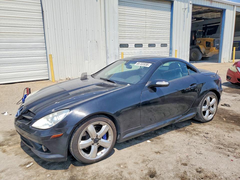 2005 Mercedes-benz Slk მანქანა იყიდება აუქციონზე, vin: WDBWK56F85F054761, აუქციონის ნომერი: 66703936