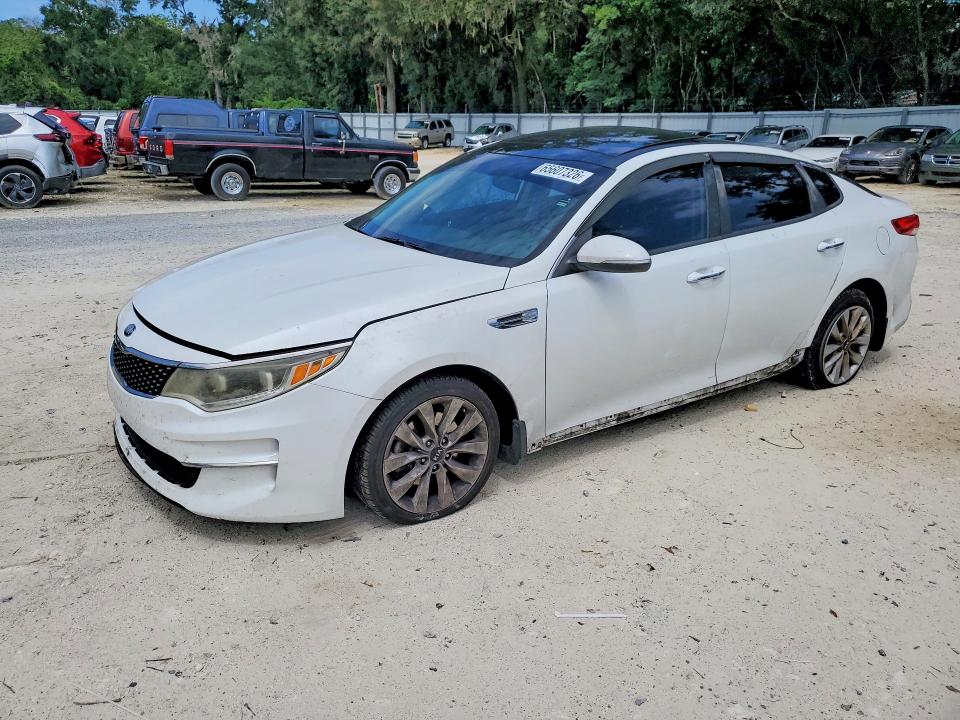 Auction sale of the 2016 Kia Optima, vin: 5XXGU4L3XGG068878, lot number: 65607326