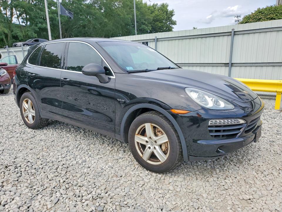 2013 Porsche Cayenne მანქანა იყიდება აუქციონზე, vin: WP1AE2A21DLA16129, აუქციონის ნომერი: 63261346