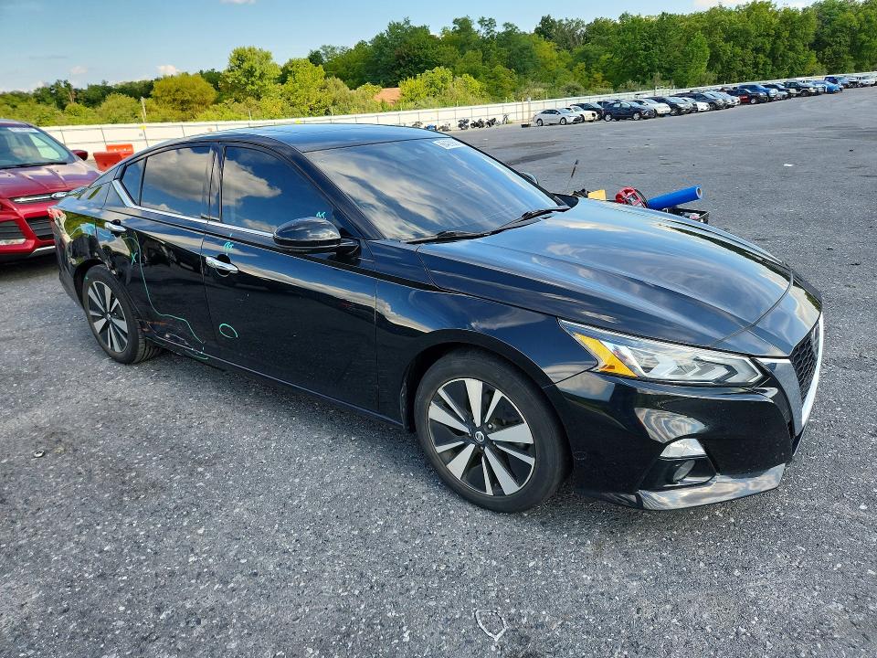 Продажа на аукционе авто 2019 Nissan Altima, vin: 1N4BL4EV7KC169936, номер лота: 66429906